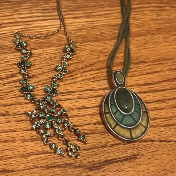 Used Lia Sophia Necklaces - Picture 2 of 5